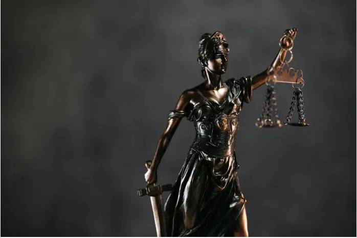 由于公众反对和环境问题，新罕布什尔州参议院推迟了加密采矿法案