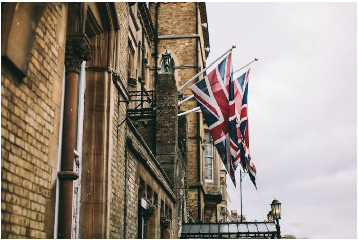 英国FCA批准CoinShares的比特币和以太坊etn作为零售准入回报